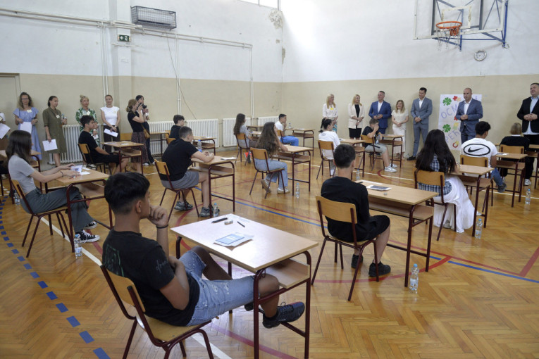 Važni datumi za osmake! Ovo su termini od objave rezultata do upisa u srednju školu