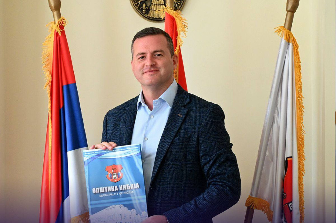 Uklanjanje divljih deponija u Čortanovcima: Predsednik opštine Inđija Marko Gašić potpisao ugovor vredan 45,6 miliona dinara!