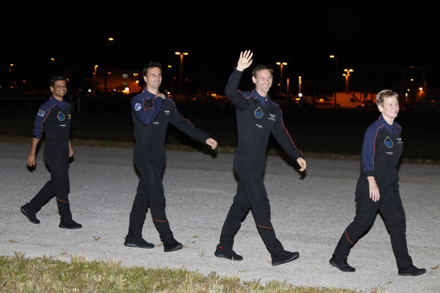 Astronauti Indije, Poljske i Mađarske poleteli jutros u svemir! Posada će izvesti više od 60 naučnih eksperimenata za 31 zemlju!