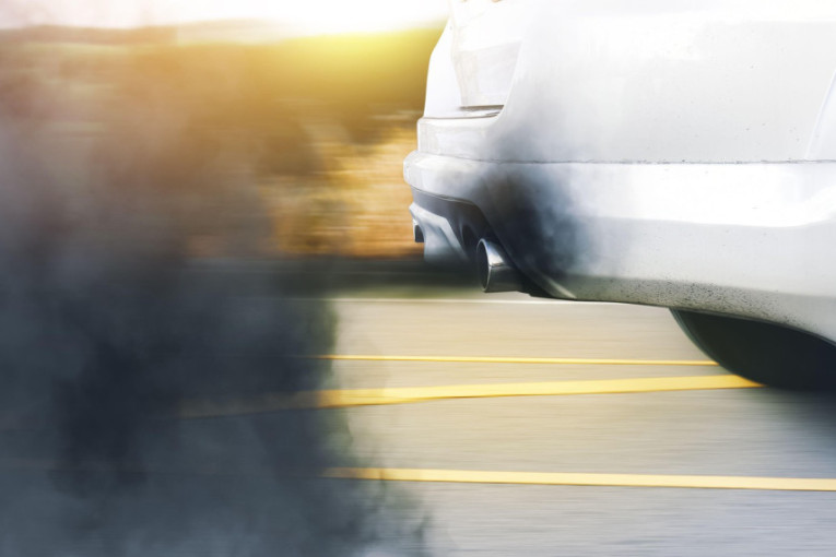 Ima razlike: Boja otkriva kvar pre nego što motor "strada" i bude kasno