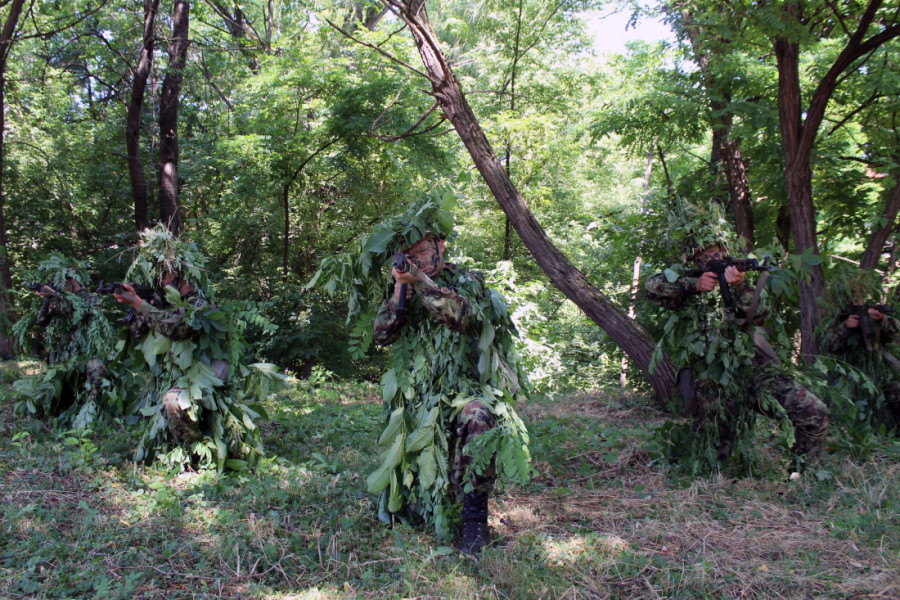 Borba, oružje i zakletva: Pogledajte kako izgleda obuka novih vojnika! (FOTO)