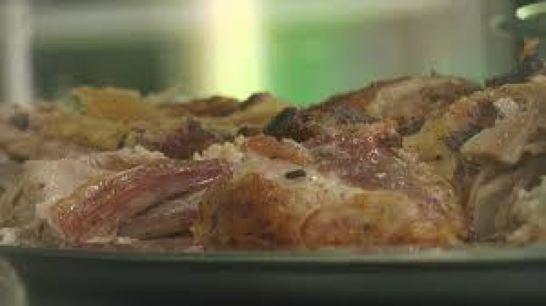 Ako nije masno, nije ni slasno! Jedu ga i za doručak: Za 600 dinara najedem se kao beg, baš me briga što je napolju pakao! (FOTO)