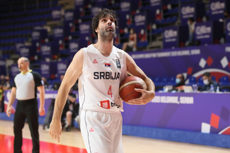 Hvala za magiju: KSS ispratio Teodosića u penziju!