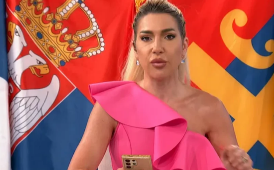 Jovani Jeremić usred emisije stiglo misterizono pismo: Svi u studiju ostali bez teksta!