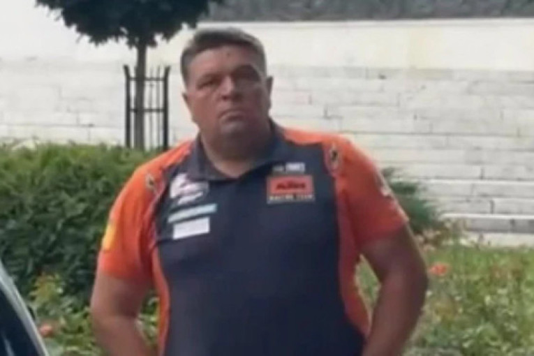 Motori grme iz Subotice: Najpoznatiji srpski motorista sa društvom krenuo na Vidovdan u Pionirski park (VIDEO)