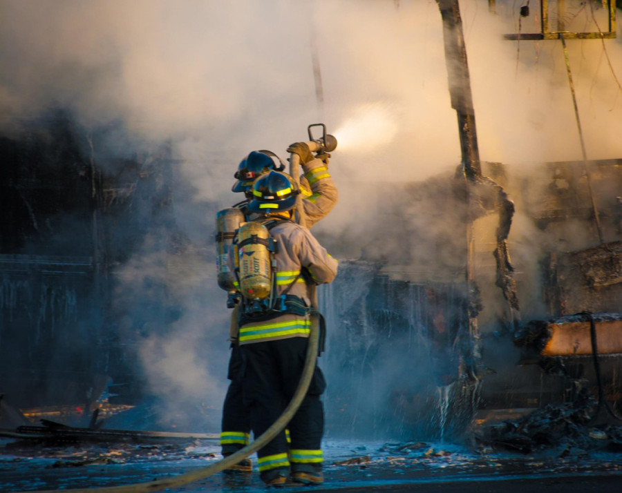 Krvavi pir u Novom Pazaru: Muškarac izboden u stomak, njegova devojka šokirala policiju!