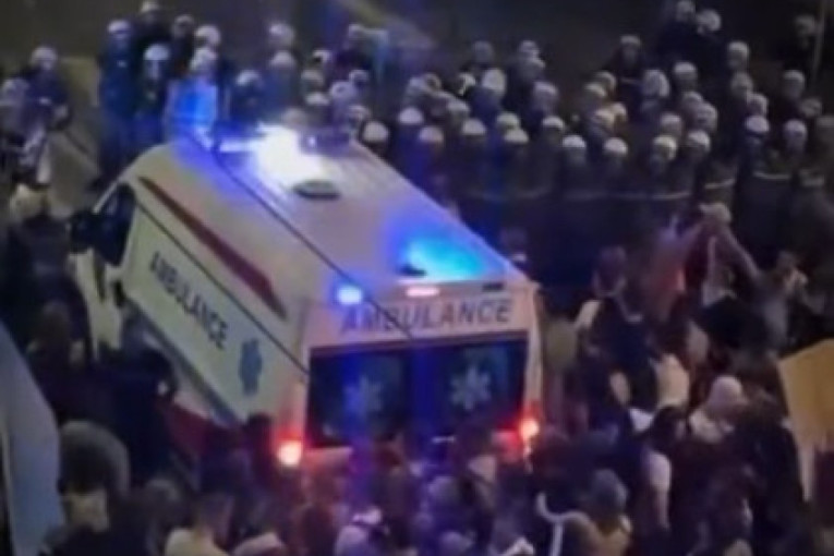 Oglasilo se Ministarstvo zdravlja: Blokade direktno ugrožavaju živote i zdravlje građana