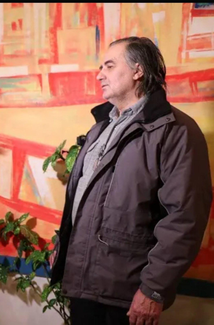 Organizuje kupovinu glasova iz hotela! "Lažljivi brkajlo" iz Pionirskog parka sad vodi prljavu izbornu operaciju u Kosjeriću!