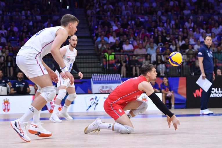 Odbojkaši pali i pred Nemcima! Nastavljena crna serija poraza Srbije!