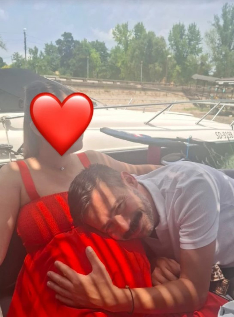 Stomak do zuba! Milan Vasić i njegova supruga broje sitno do dolaska sina (FOTO)