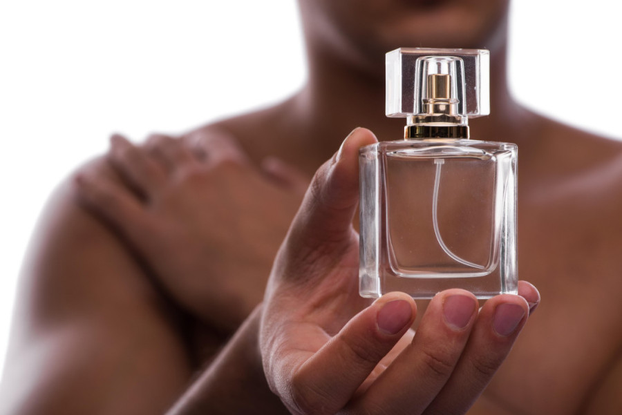 Samo sam sela u taksi i rekla "ćao!" Očajni pokloni za Dan žena sahranili su mnoge veze, a vi pažljivo čitajte kako ne treba