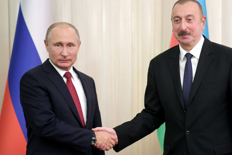 Putin obećao odštetu Alijevu: Otkrio mu uzrok pada azerbejdžanskog aviona i izvinio se (VIDEO)