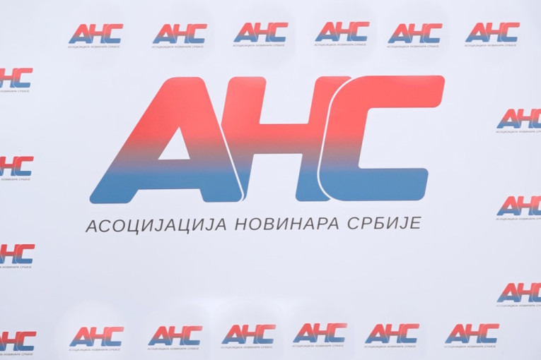 Oglasila se Asocijacija novinara Srbije: NUNS deli pancire – od koga se to tačno brane?