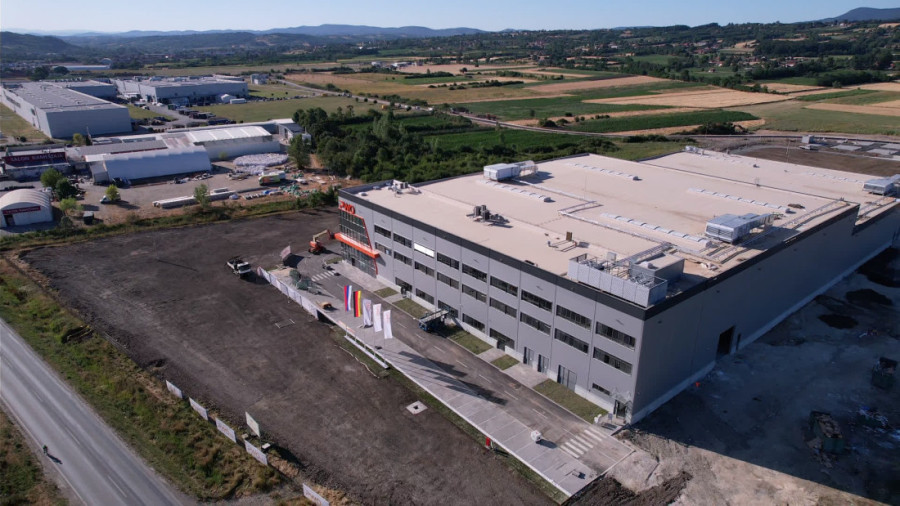 Nemački gigant lider u proizvodnji delova za automobile: Ovo je fabrika koju danas u Čačku otvara predsednik Vučić