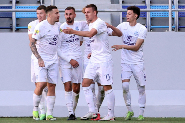 Sad je i zvanično! Bivši kapiten Barse postao "romantičar" (FOTO)