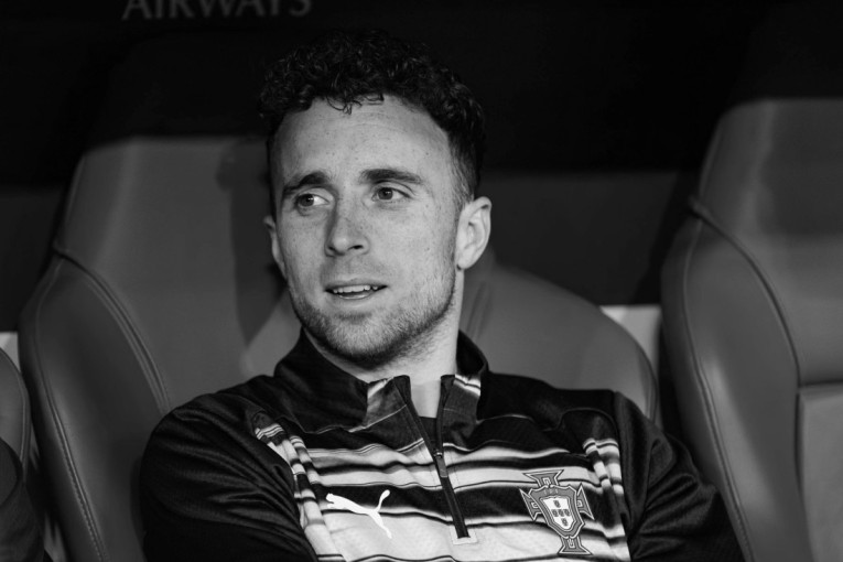 Kostov na skeneru svetskih analitičara: Sa 17 godina pomera granice srpskog fudbala, žele ga Barsa, Arsenal, Bajern...