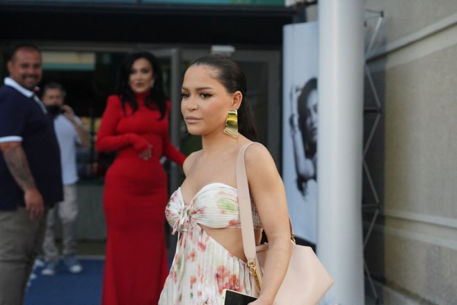 Mlada pevačica zavela bivšeg Aleksandre Mladenović: Mogu svadbu da im pevam, ali da naplatim!