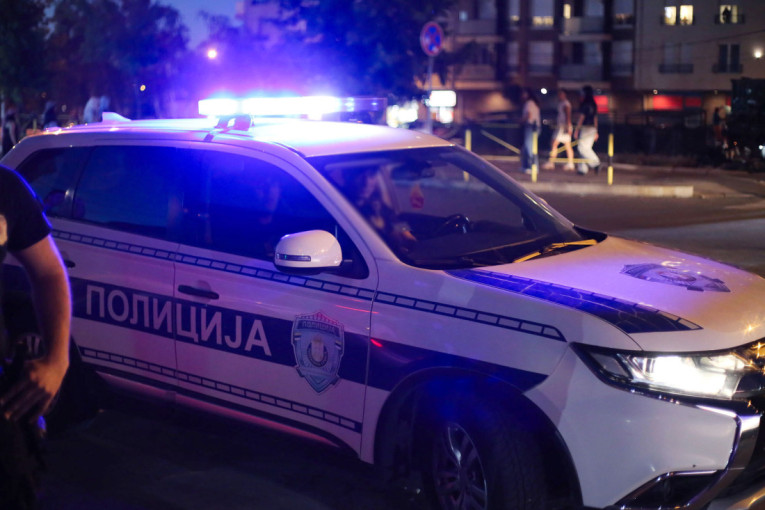 Pritvoren diler: Našli mu drogu u kolima, a evo šta se dalje događalo