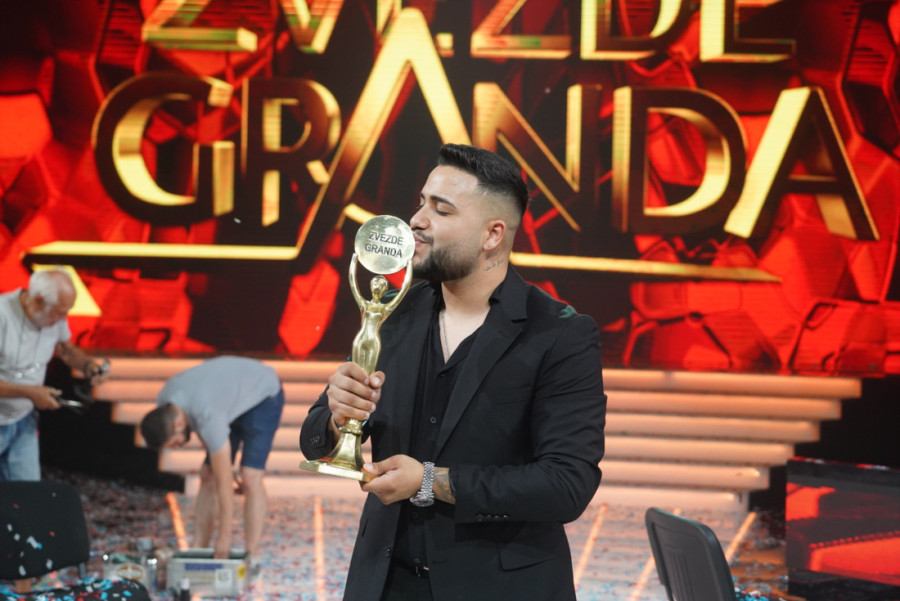 Saša Matić održao lekciju Cecinom kandidatu, ona mu oštro poručila: Ne dam da se napadaju deca!