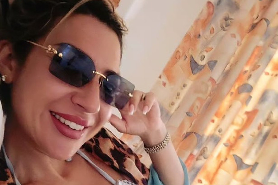 Dragana Mirković se ludo provodila u Skadarliji: Na uvo joj pevala poznata glumica (FOTO)
