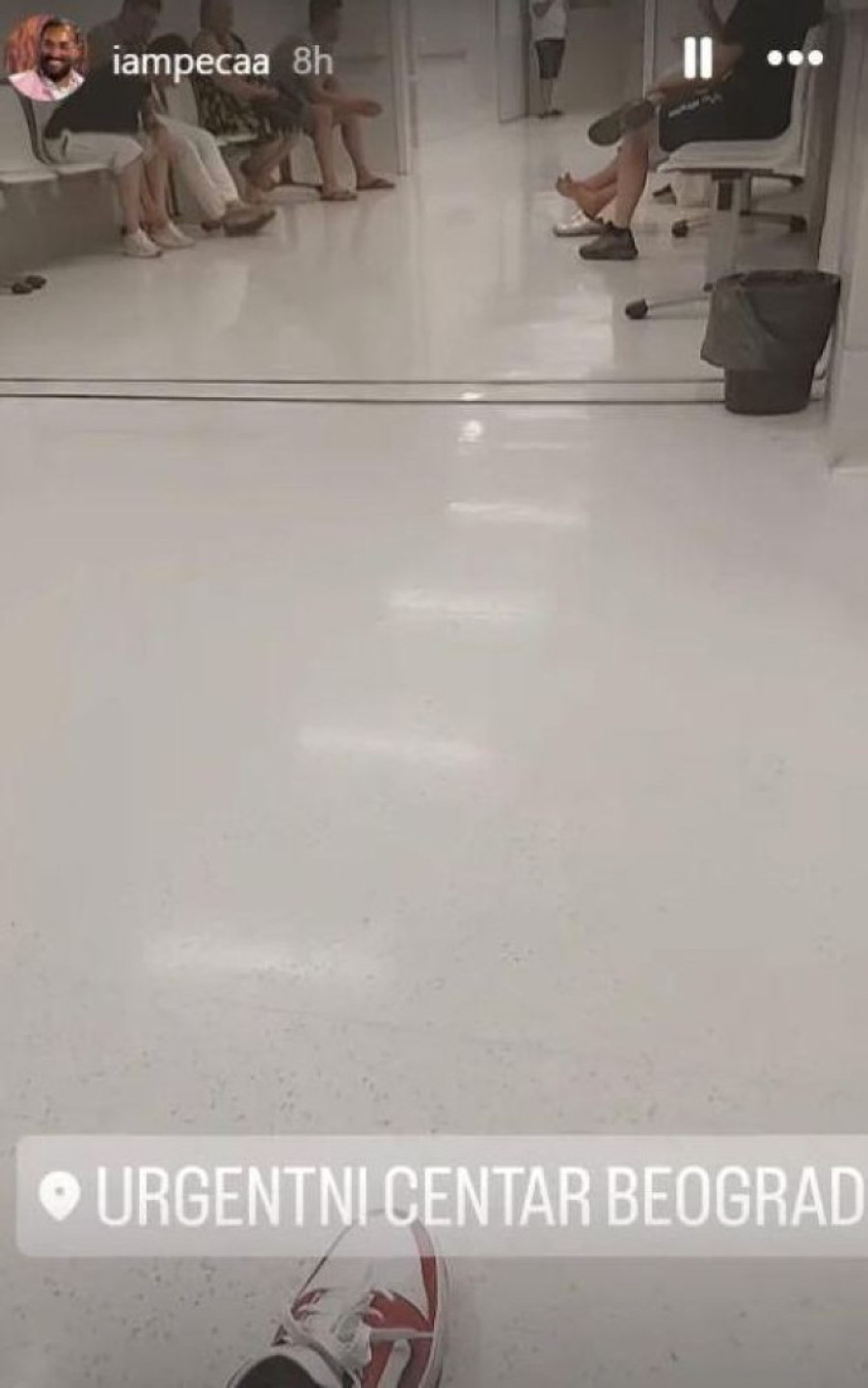 Peca zaglavio u Urgentnom! Haos na društvenim mrežama (FOTO)