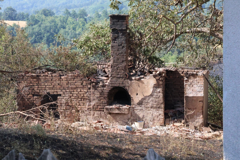 Požari širom Srbije pod kontrolom: Dogašivanje u Topličkom okrugu u toku (VIDEO)