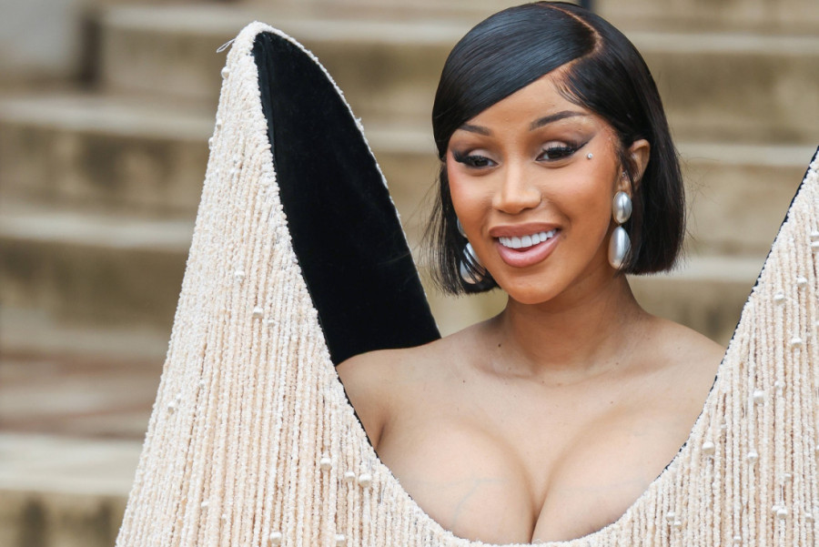 Dečko Kardi Bi davio svoju kuvaricu do nesvesti! Ona ga prijavila, slučaj završio na sudu