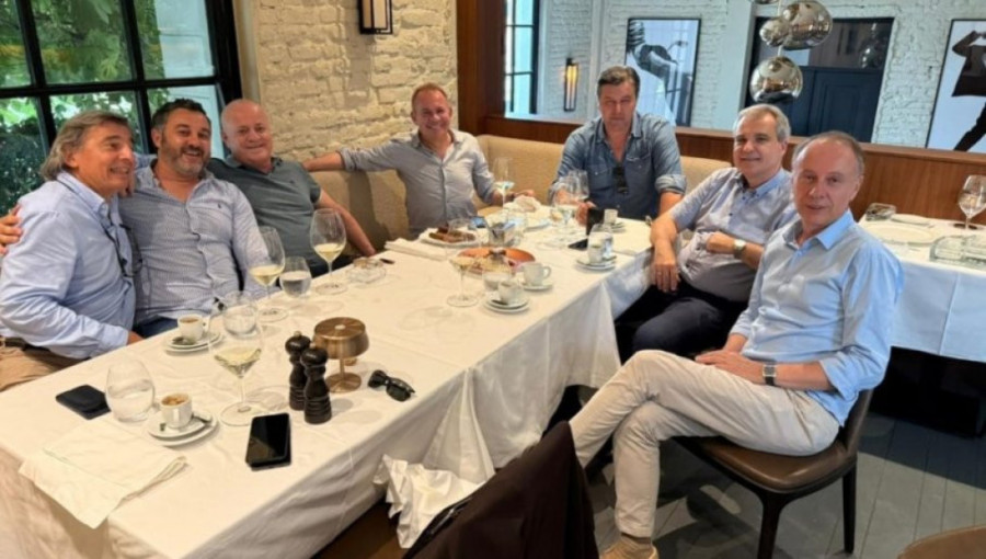 Nenadiću, zašto nisu uhapsio pajtosa Nebojšu Bojovića?! (FOTO)