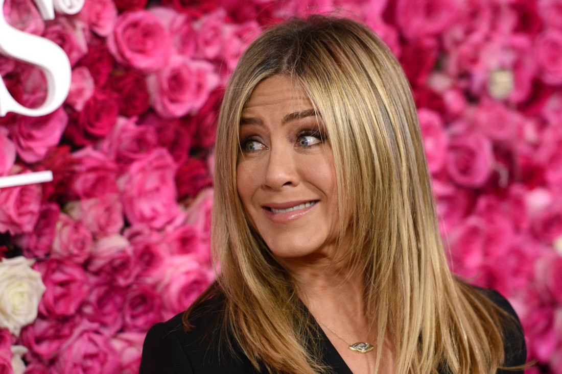 Sada je i ozvaničila: Dženifer Aniston objavila fotografiju sa dečkom! (FOTO)