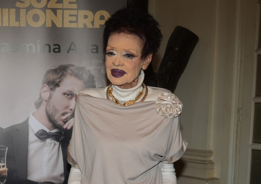 Operisana Ena Čolić! Oglasila se iz bolnice: Mnogo sam smršala