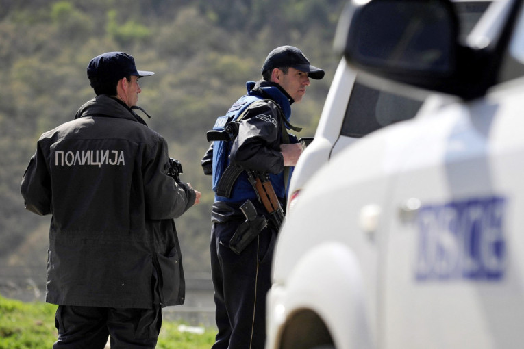 UN: Moguće je da bude i do 10.000 poginulih u zemljotresima u Venecueli