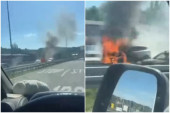 Automobil planuo u pokretu: Kolona na auto-putu ka Beogradu! (VIDEO)