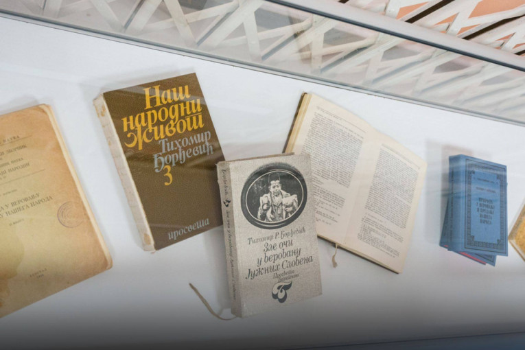 Otvorena izložba „Vampir u narodnom predanju“: Pogled u mitski svet Balkana