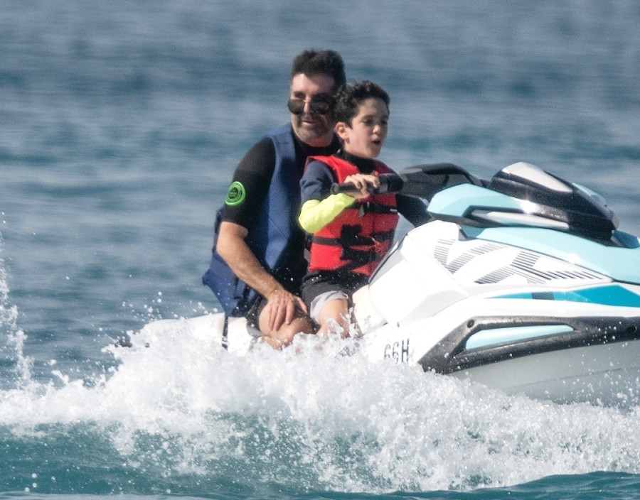 Mnogima je rušio snove, ali ima ko i Sajmona da kontroliše: Morao sam da se krijem u žbunju!