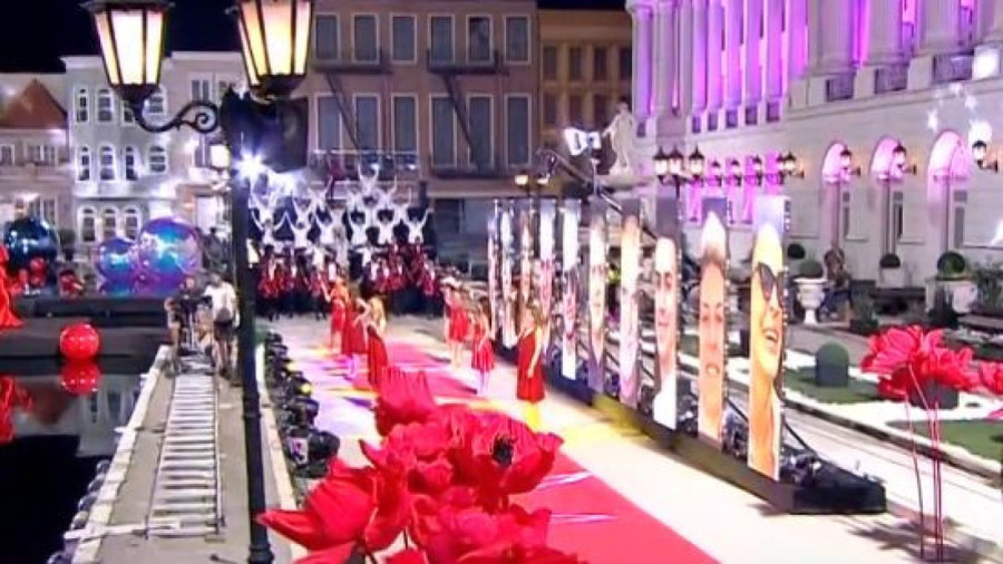 Šta osvaja pobednik "Elite 8" i ko je zauzeo koje mesto? Detalji o kojima se priča! (FOTO)