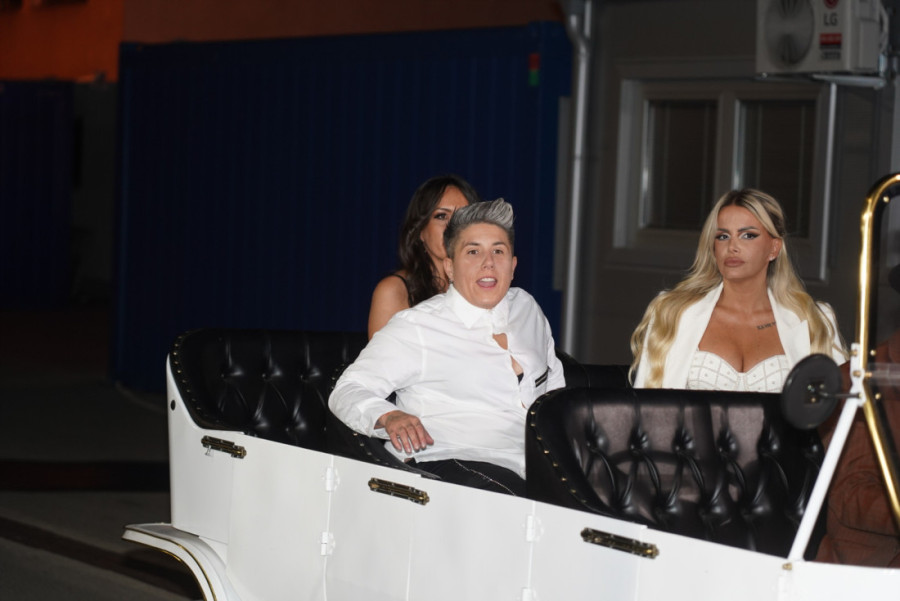 Šta osvaja pobednik "Elite 8" i ko je zauzeo koje mesto? Detalji o kojima se priča! (FOTO)