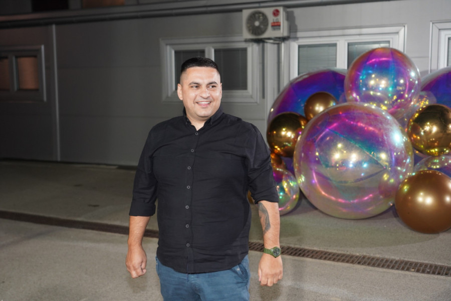 Šta osvaja pobednik "Elite 8" i ko je zauzeo koje mesto? Detalji o kojima se priča! (FOTO)