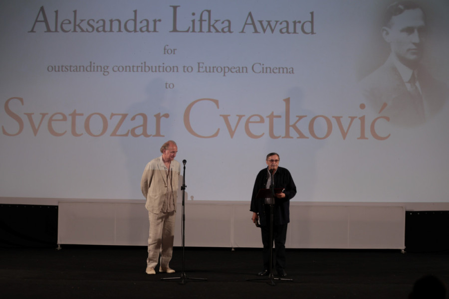 Kada je Cvele u pitanju, ono najbolje tek dolazi: Svetozaru Cvetkoviću uručena nagrada za životno delo na Paliću (FOTO)