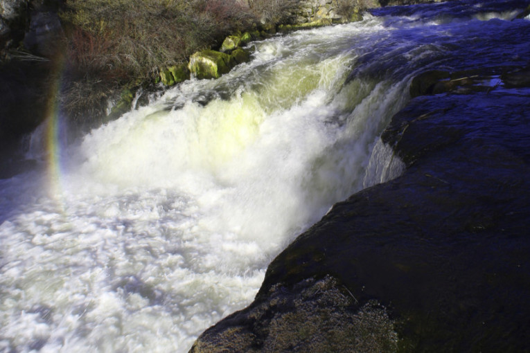Užas na vodopadima! Šestoro ljudi palo, jedan poginuo, dvoje se vode kao nestali!