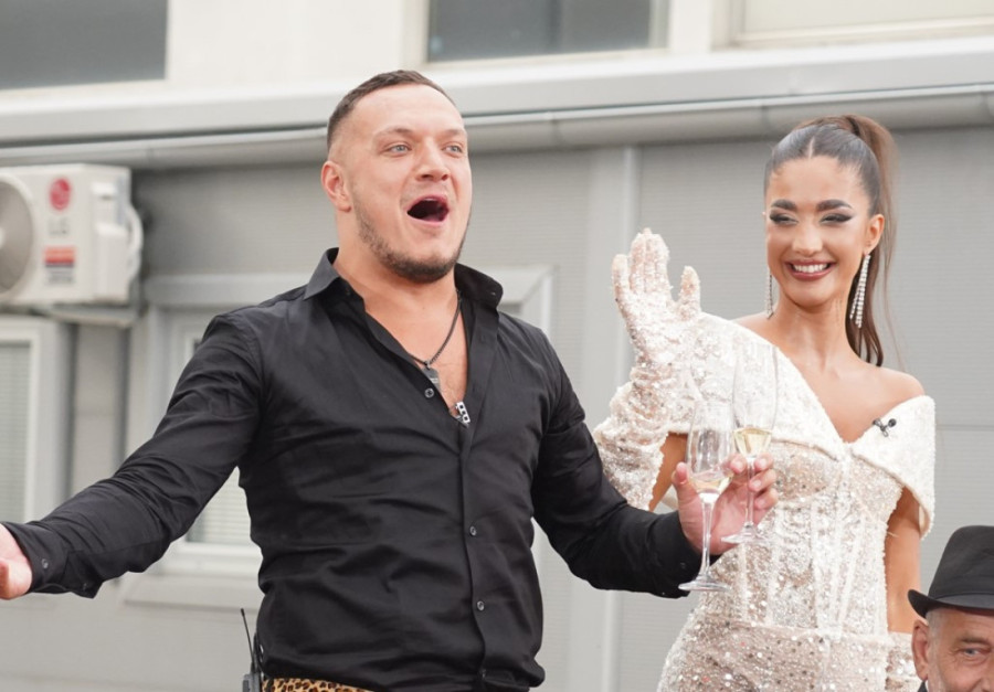 Karić tražio posebne uslove za "Elitu 10"! Dela honorara se i odrekao, pa se bacio na raskrinkavanje Anđele