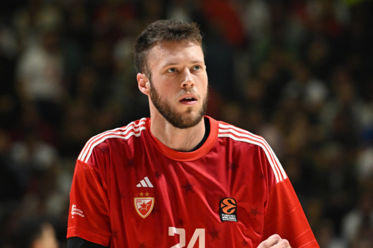 Zvezda je prošlost: Majk Daum ima novi klub!