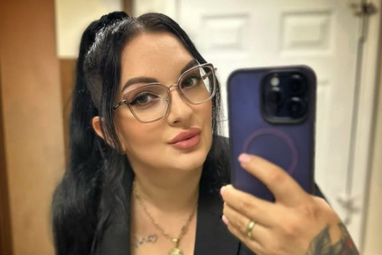 "Bila je u komi posle pada sa krova" Pevačicinoj ćerki bio ugrožen život: Još uvek je pod rizikom