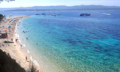 Velika prevara u Hrvatskoj pred sezonu! Hakeri došli do podataka gostiju, turisti dobijaju opasne poruke