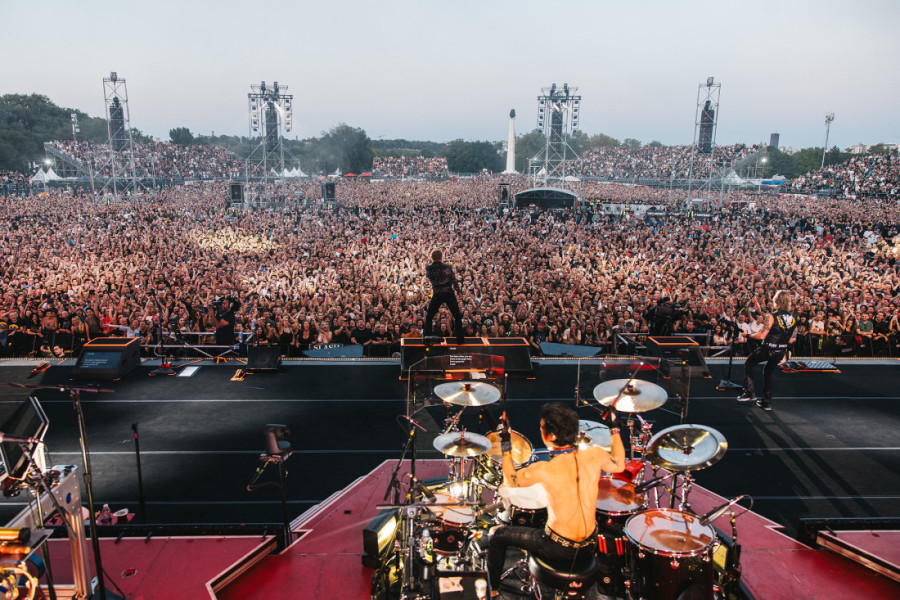 Više od tri sata rok spektakla na Ušću! Guns N’ Roses održali koncert pred 50.000 ljudi koji će ući u legendu