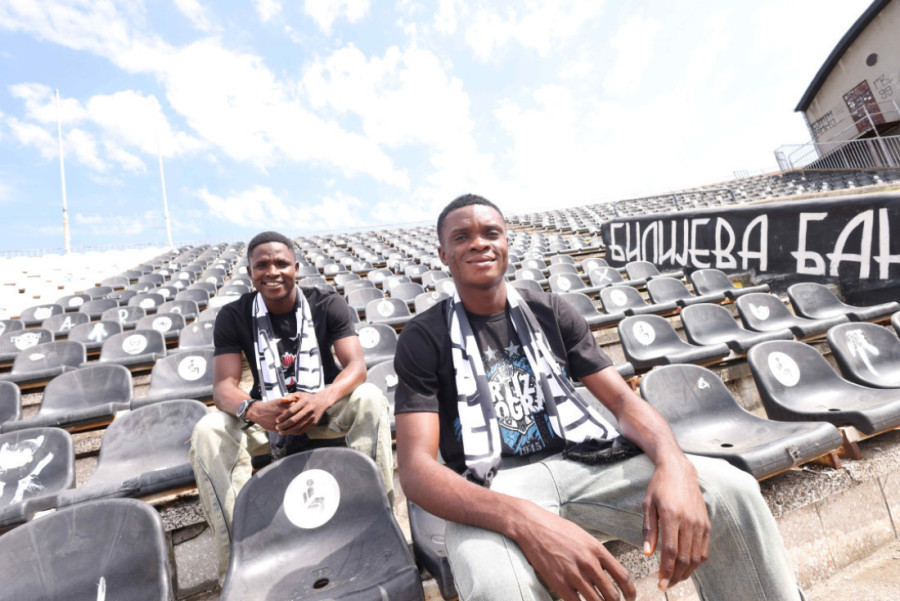 Blagojević dobio još dve opcije za superligaške izazove! Partizan registrovao vezistu i levog beka!