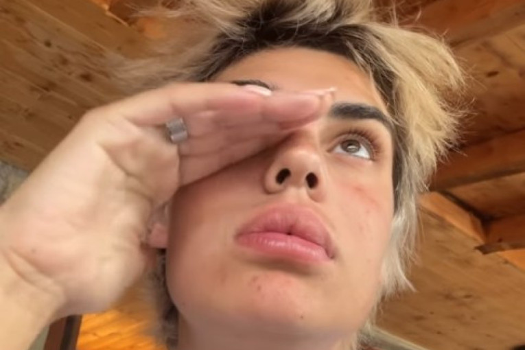 "Baš mi je loše..." Mina Vrbaški se oglasila sa hodočašća, a evo u kakvom je stanju