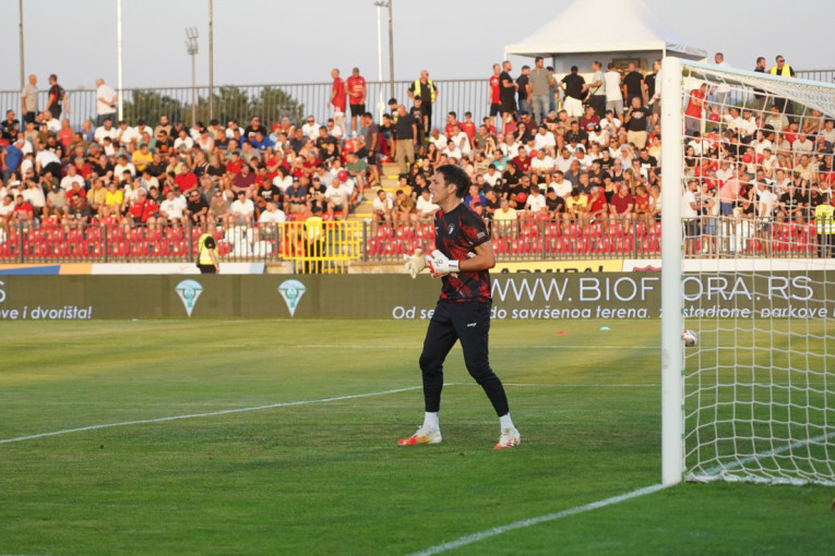 Radnički otputovao na Farska Ostrva: Stojković se nada uspehu protiv Ki Klaksvika!