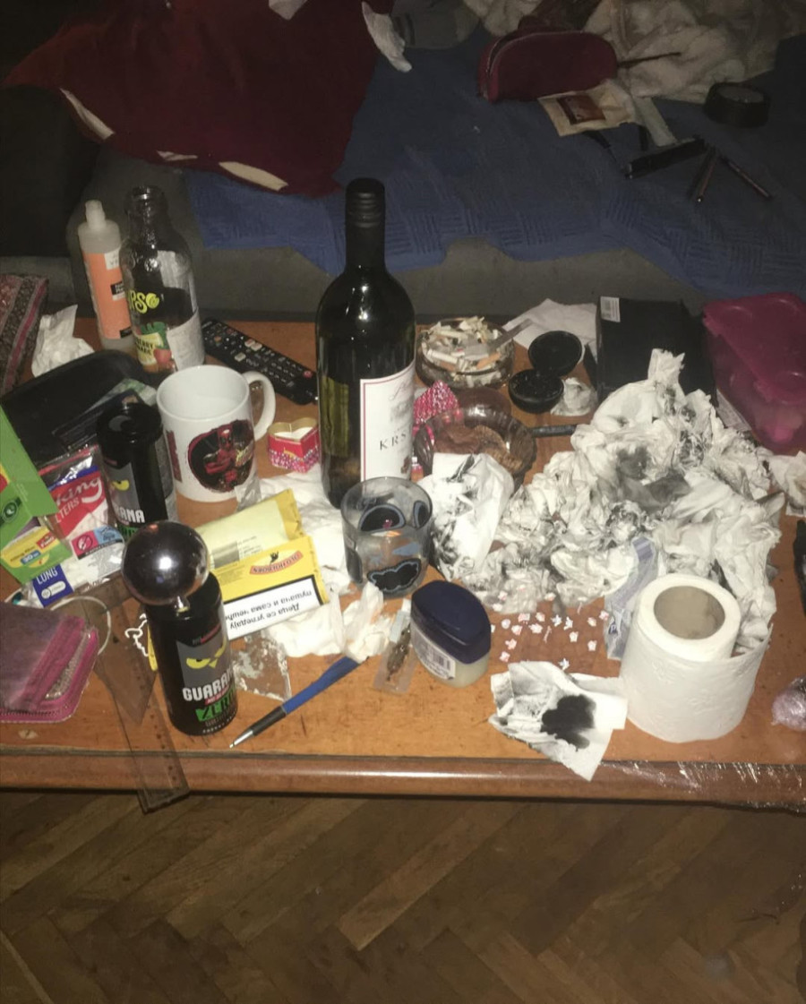 Blokaderi u SKC-u pravili satanističke orgije: Evo šta se sve dešavalo za vreme blokade (UZNEMIRUJUĆE FOTOGRAFIJE)