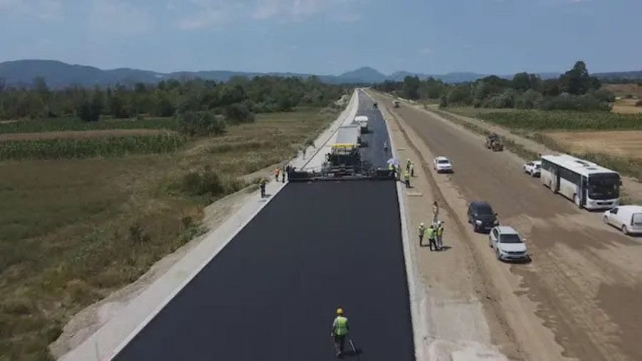 Ovako izgleda najmodereniji auto-put u Srbiji: Radovi na izgradnji Moravskog koridora ubačeni u petu brzinu! (FOTO)