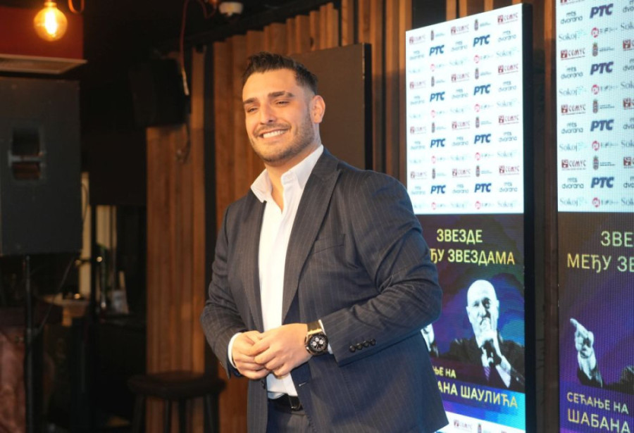 "Međusobno se druže!" Darko Lazić priznao u kakvim su odnosima njegove bivše žene